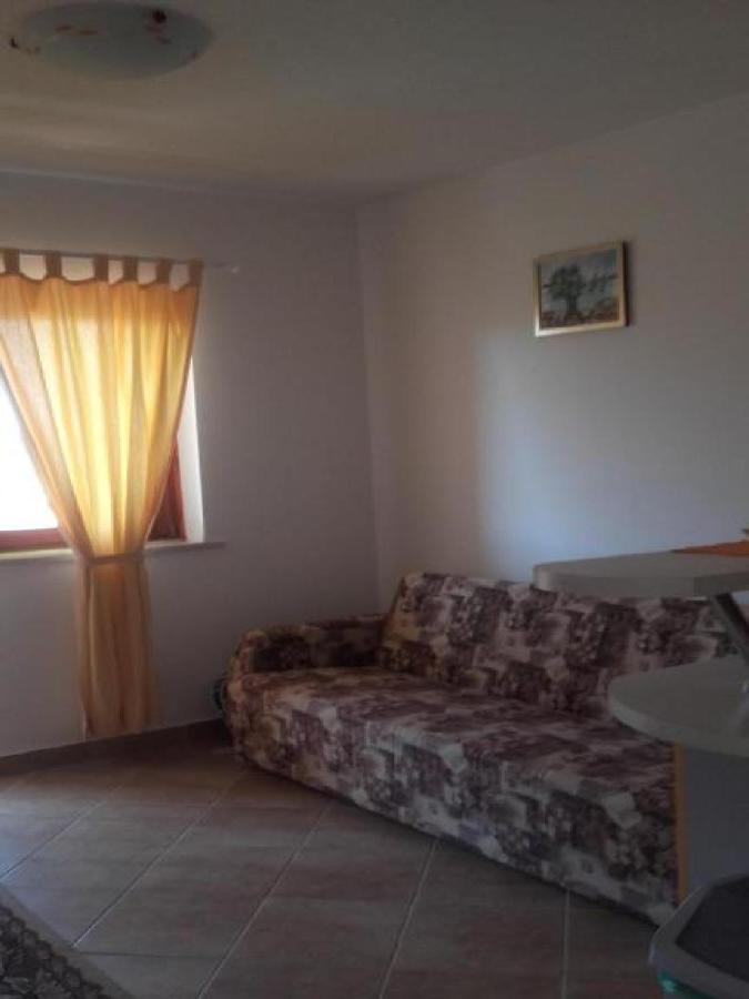 Apartments Smilje I Maslina Gornji Karin Exterior foto